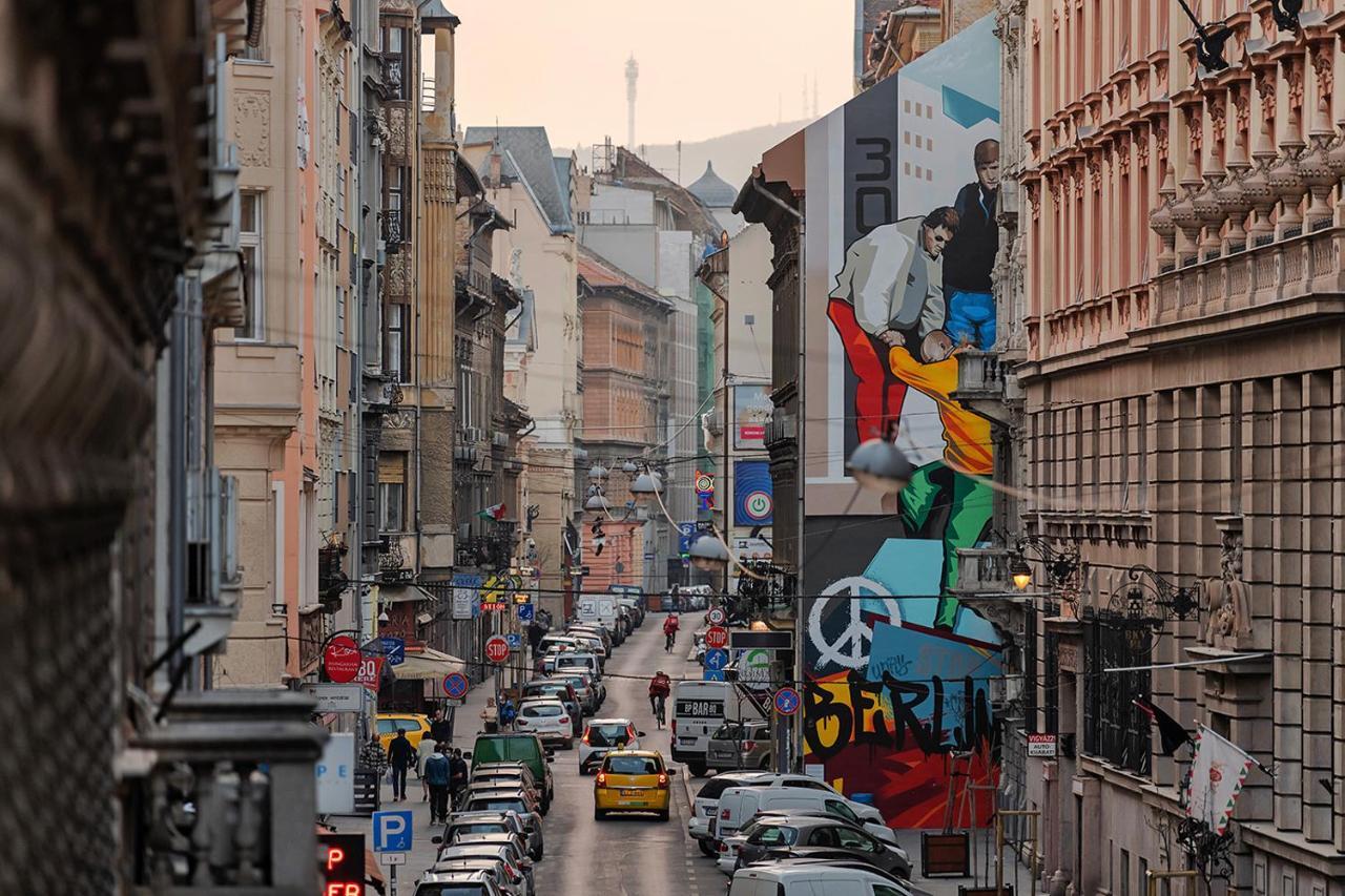 Chic, Captivating Space Budapeste Exterior foto